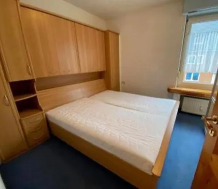 Km 1 ヴェーゼル